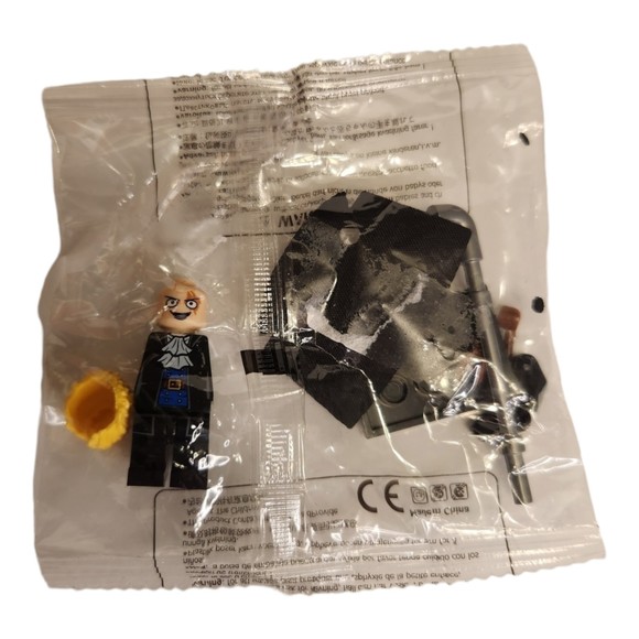 Sabo Anime Minifigure: Lego-Compatible Toys for One Piece Enthusiasts - Picture 3 of 3